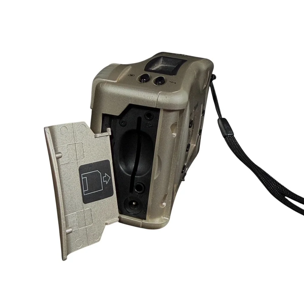 Polaroid PDC640 Silver Point‎ and Shoot 35mm Film Camera with Strap Untested